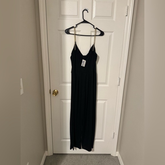 NWT LG BLACK FLOWY JUMPSUIT W/GOLD CHAIN STRAPS! - Picture 5 of 5